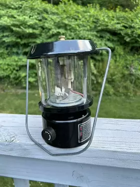 5860 PRIMUS Century Piezo Ignition Lantern