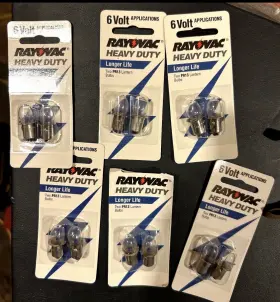 PR13 RAYOVAC Lantern Bulbs Total Nos