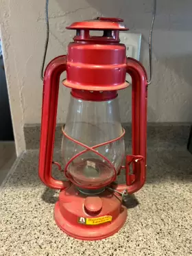 OMNI-6989 S4O Hurricane Kerosene Oil Lantern Emergency Light
