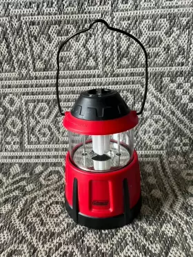 4003840 THE COLEMAN COMPANY Carabineer Classic Water Led