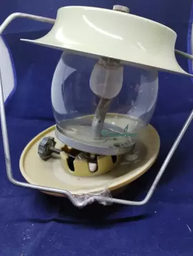 LP-4A TURNER Propane Camping Lantern Single Mantle Globe Base