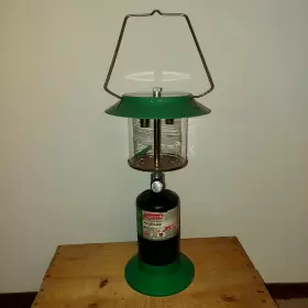 99-121 VESTERGAARD DANA MFG. CORP Coleman Propane Lantern Box #2