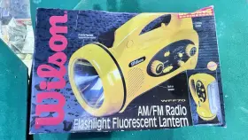 Wilson Wff70 Vintage Brand Am/fm Radio Flashlight Lantern
