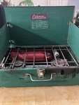 Vintage Coleman 421-d Kerosene Camp Stove - Made In Canada 412-262. Fixed Price $58.10.